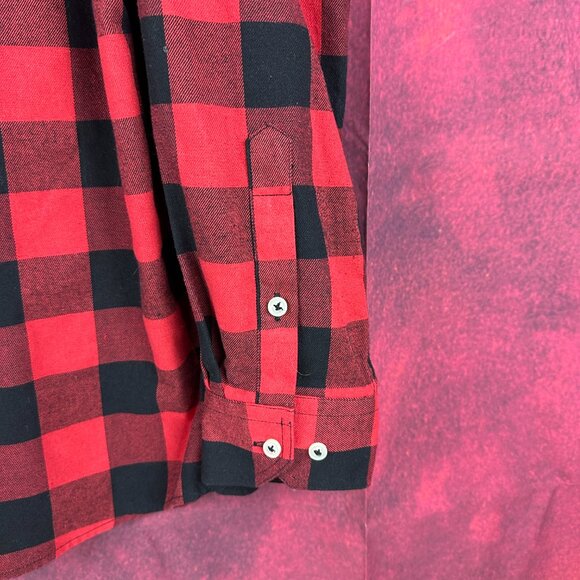 DESIGN IN ITALY FLANNEL MEN'S RED & BLACK BUTTON-UP BUFFLO PLAID SHIRT, SIZE XL - Picture 5 of 11